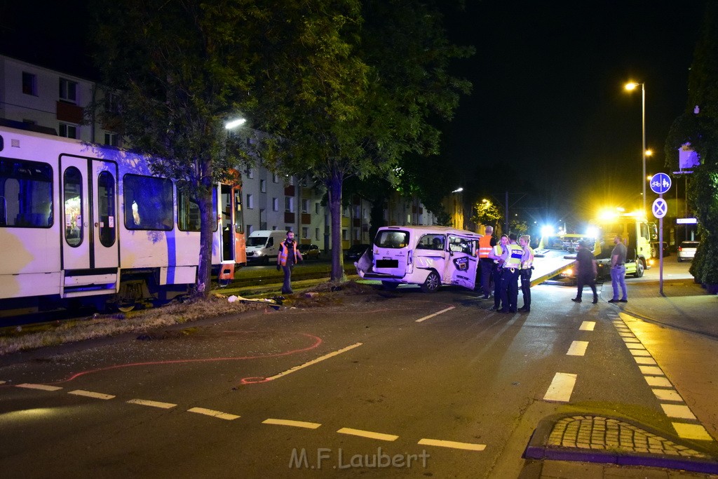 VU PKW Strab Koeln Niehl Amsterdamerstr Friedrich Karlstr P364.JPG - Miklos Laubert